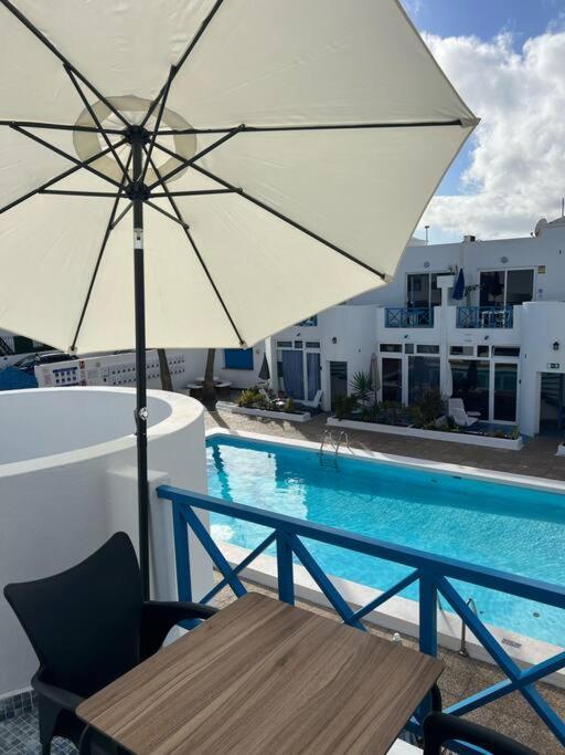 26 Puerto Del Carmen Palm Treeアパートメント エクステリア 写真
